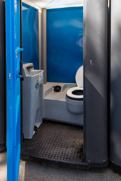 Best Emergency porta potty rental  in Saxapahaw, NC