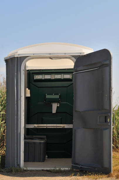 Porta potty delivery and setup in Saxapahaw, NC